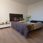 Grande Maison Avec Jardin, Animaux,au Calme ホームステイ