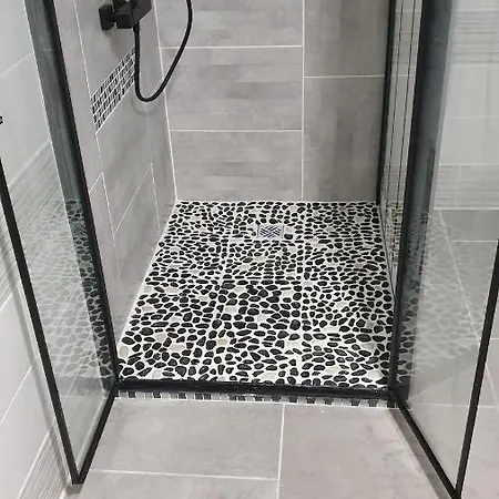 Homestay szállás Grande Maison Avec Jardin, Animaux,au Calme *