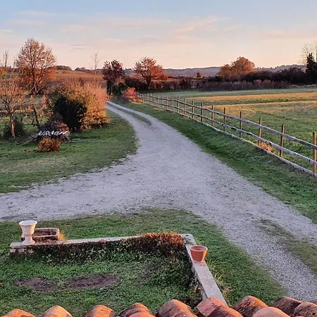 Homestay Grande Maison Avec Jardin, Animaux,au Calme