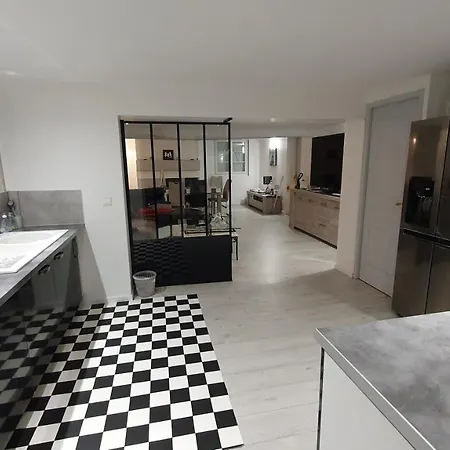 Grande Maison Avec Jardin, Animaux,au Calme Homestay szállás